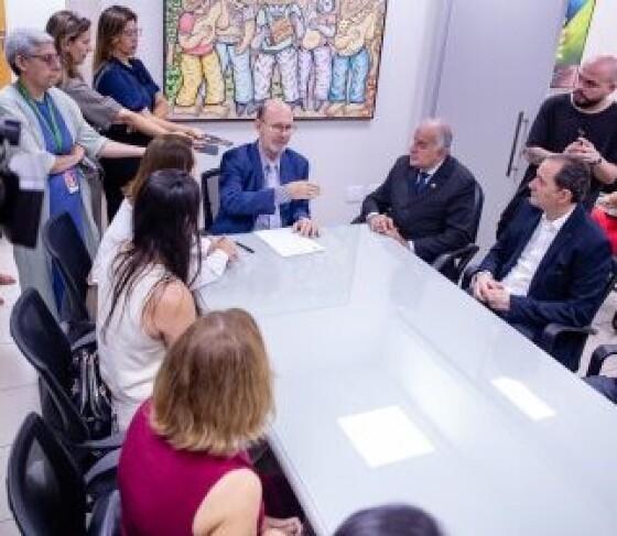  Parlamentar de Odontologia (FPO)