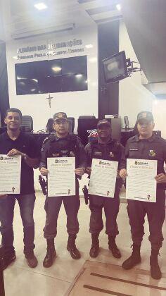 Policia