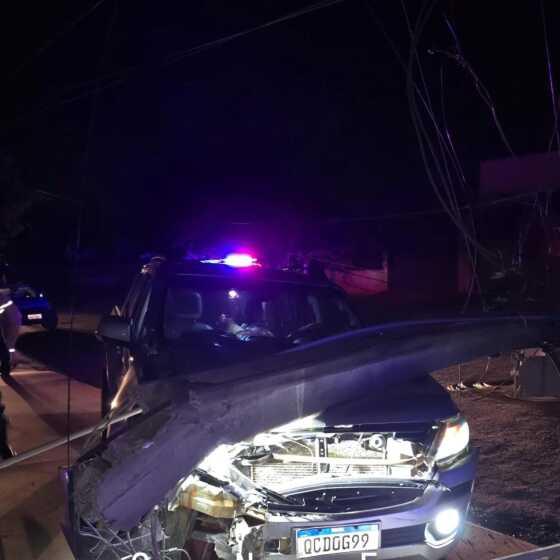Carro um baleado 