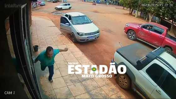 Polícia Civil investiga caso após vídeo flagrar perseguição a pé e tentativa de assassinato