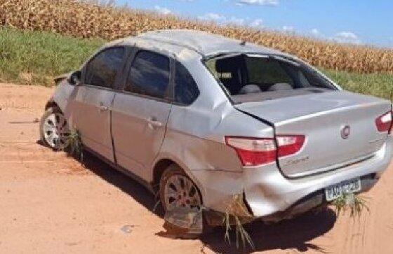 pegou carro escondido 