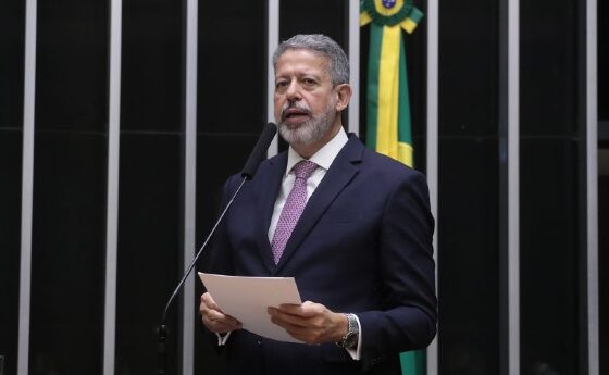 Isenção relatada por Arthur Lira beneficia quem ganha até R$ 3 mil mensais
