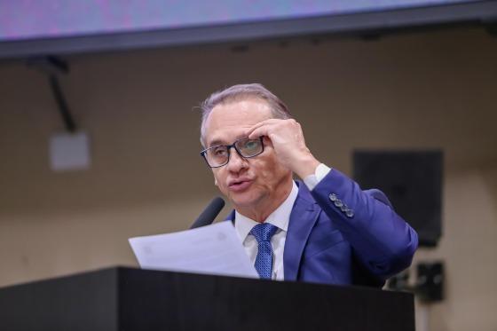 Wilson Santos contesta relatório e atuação da CGE