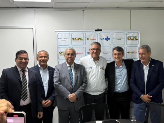 Ministro da Saúde acolhe projeto de implantação de novo hospital para MT