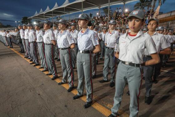 escola militar