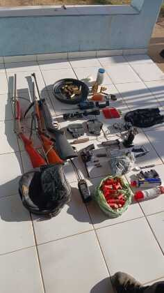 Armas
