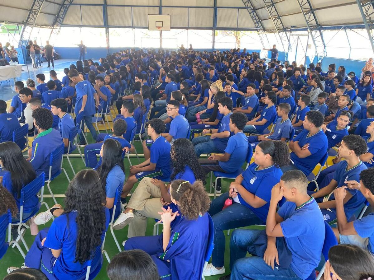 palestra nas escolas