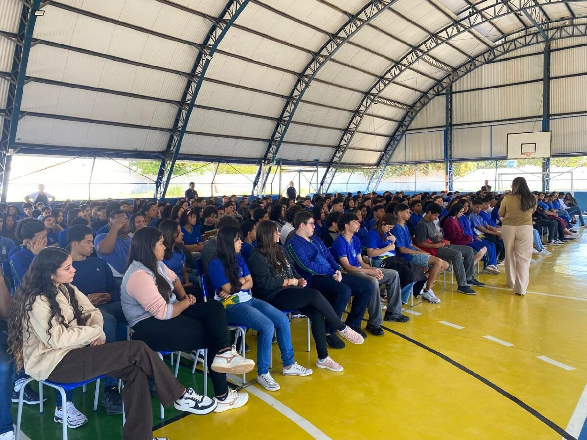 palestra nas escolas